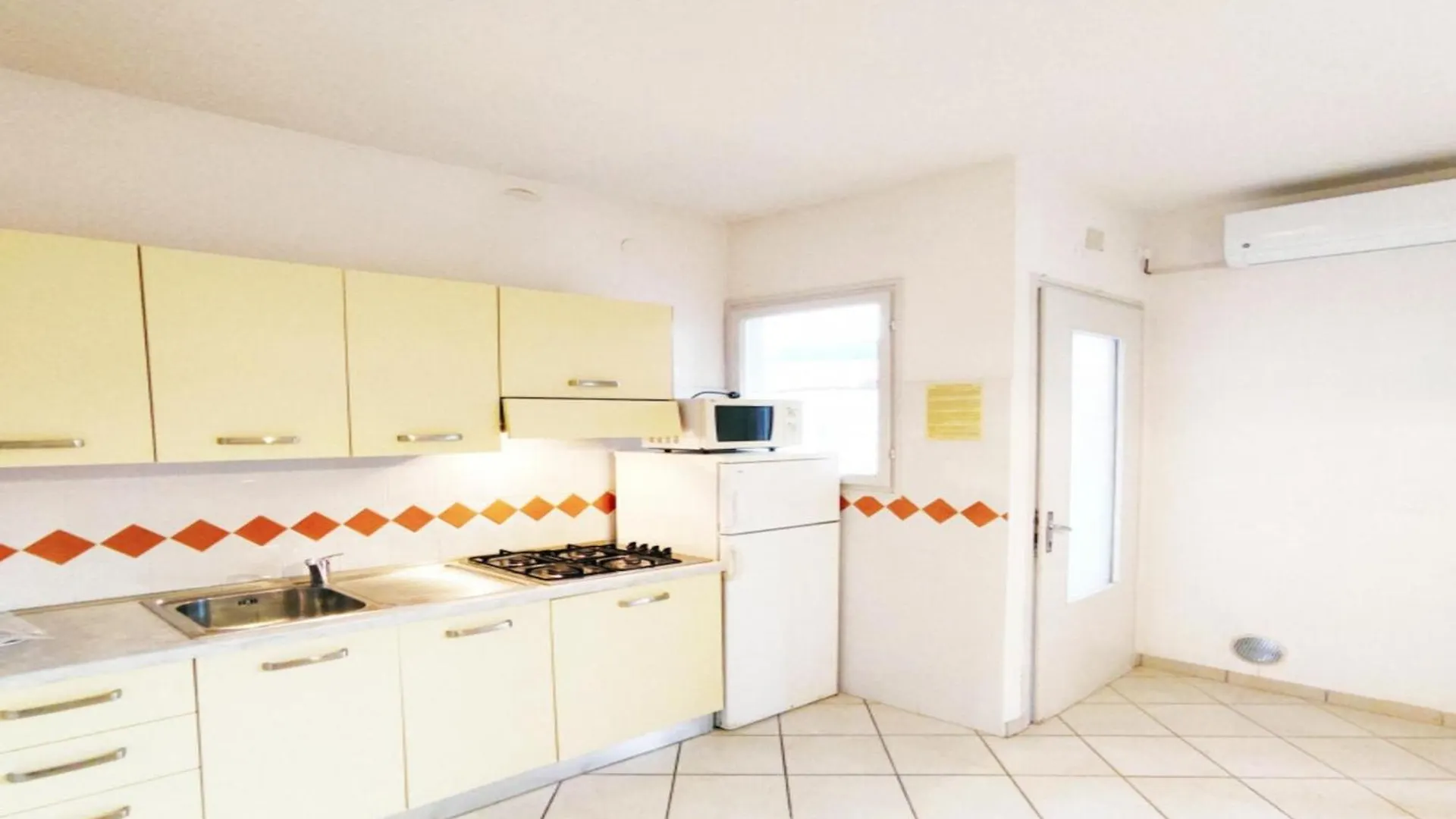 Bright And Comfortable Flat Bibione 0*,  Italy